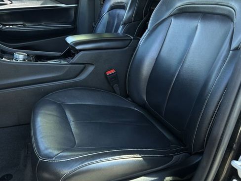 Used 2021 Jeep Grand Cherokee L Limited w/ MOPAR Finishing Package image 22