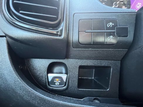 Used 2023 RAM ProMaster 3500 FWD image 31