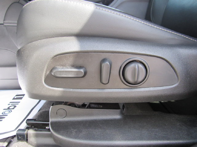 Used 2020 GMC Acadia SLT AWD/4WD image 15