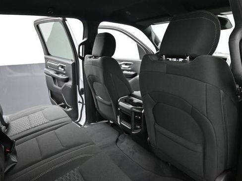 New 2026 RAM 1500 4x4 Crew Cab image 20