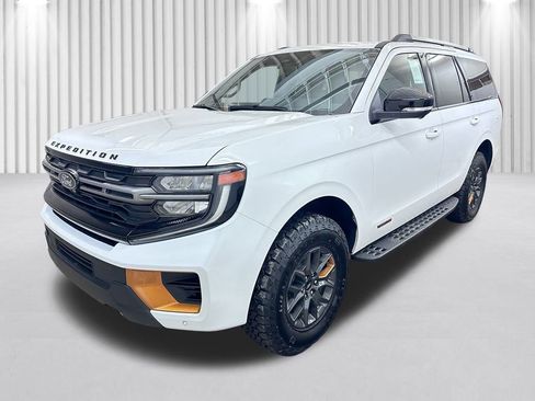 New 2026 Ford Expedition Tremor image 10