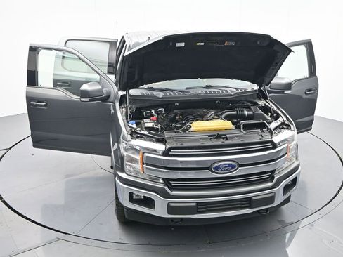 Used 2020 Ford F150 Lariat image 34