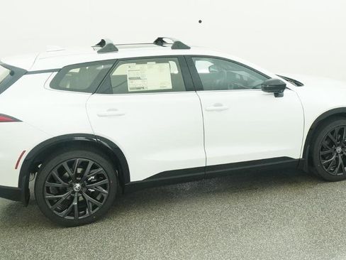 New 2026 Toyota Crown Signia image 28