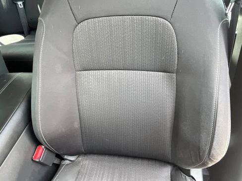 Used 2024 Nissan Altima 2.5 SV FWD image 9