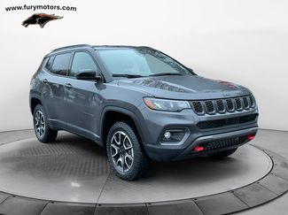 Used 2024 Jeep Compass Trailhawk w/ Trailhawk Convenience Group video 1