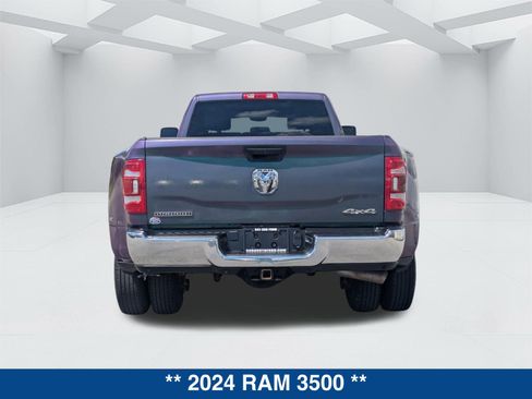 Used 2024 RAM 3500 Big Horn AWD/4WD image 6