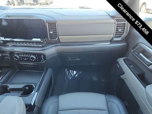 Used 2025 Chevrolet Silverado 2500 ZR2 w/ Technology Package image 20