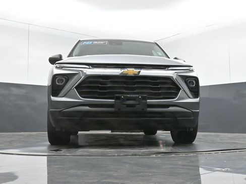 Used 2024 Chevrolet TrailBlazer LS image 42