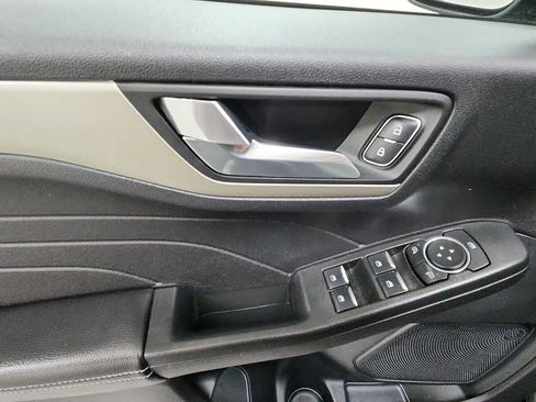 Used 2021 Ford Escape SE w/ Convenience Package AWD/4WD image 15