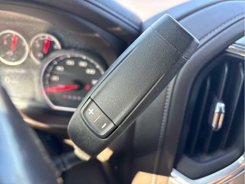 Used 2022 Chevrolet Silverado 1500 LTZ image 27