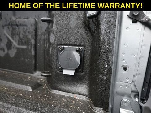 Used 2024 Chevrolet Silverado 3500 High Country w/ Technology Package image 46