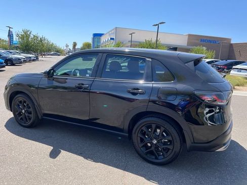 Certified 2024 Honda HR-V Sport image 9