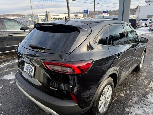 Used 2026 Ford Escape Active w/ Cold Weather Package image 11