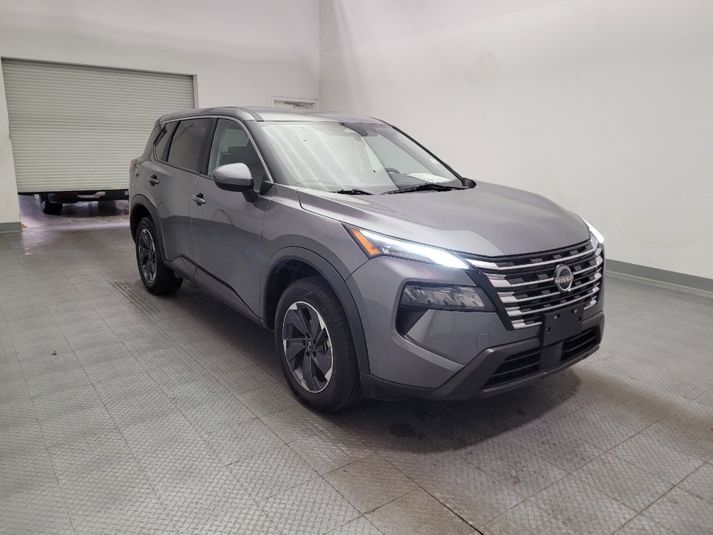 Used 2024 Nissan Rogue SV FWD image 13