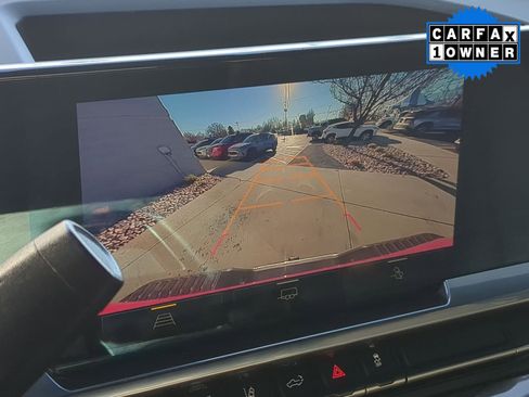 Used 2024 Chevrolet Silverado 3500 LTZ image 18