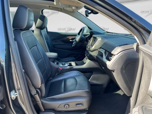 Used 2019 GMC Terrain Denali w/ Advanced Safety Package FWD image 15