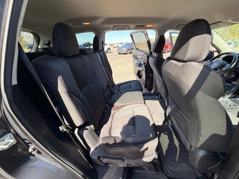 Used 2023 Subaru Ascent Premium AWD/4WD image 28