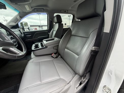 Used 2018 GMC Sierra 1500 SLT w/ SLT Premium Package AWD/4WD image 14