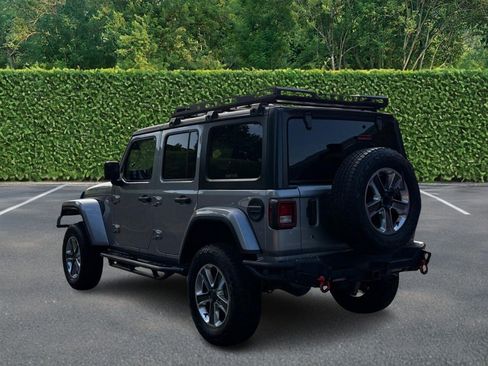 Used 2019 Jeep Wrangler Unlimited Sahara w/ Uconnect 4C Nav & Sound Group AWD/4WD image 6
