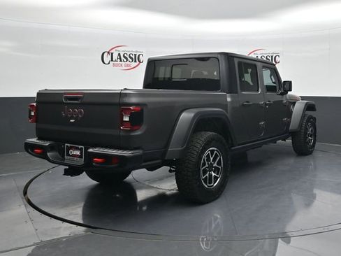 Used 2025 Jeep Gladiator Rubicon w/ Convenience Group image 7