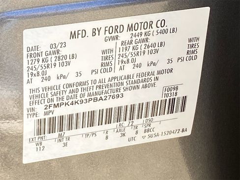 Used 2023 Ford Edge Titanium image 34