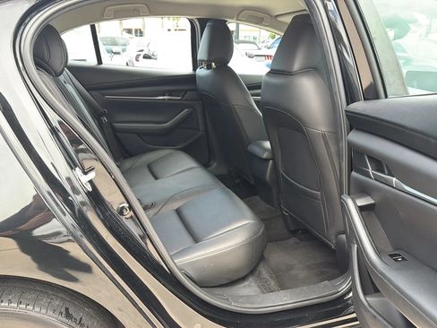 Used 2020 MAZDA MAZDA3 Sedan w/ Select Package FWD image 19