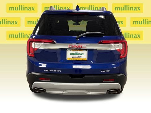 Used 2023 GMC Acadia SLE w/ Driver Convenience Package AWD/4WD image 18