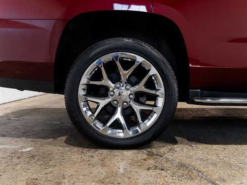 Used 2019 GMC Yukon SLT w/ HD Trailering Package AWD/4WD image 11