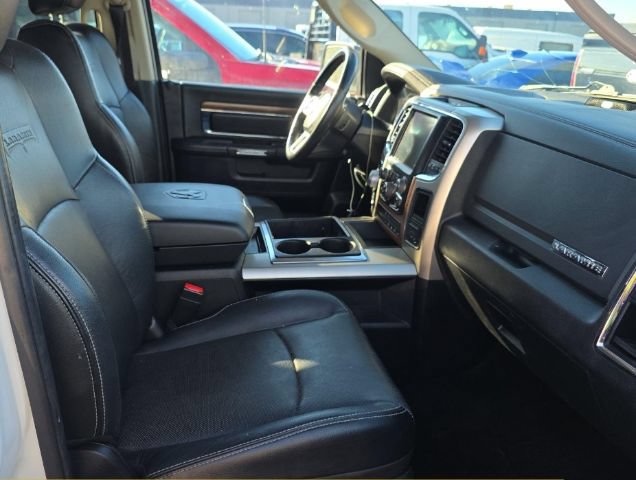 Used 2015 RAM 1500 Laramie w/ Convenience Group AWD/4WD image 4