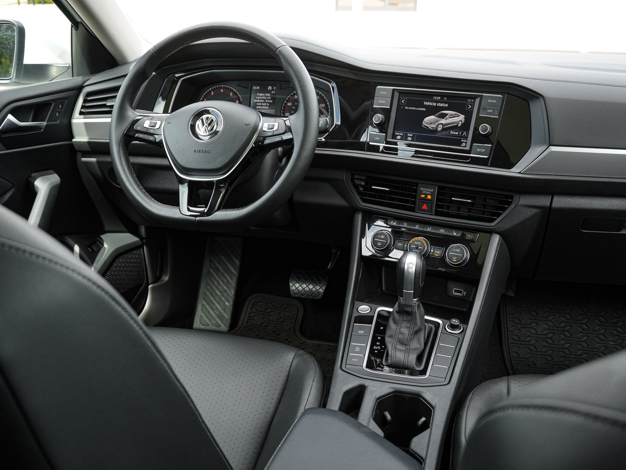 Used 2019 Volkswagen Jetta SE FWD image 29
