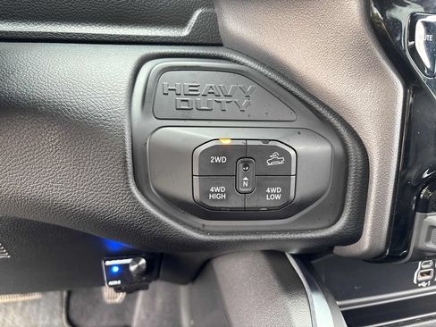 Used 2026 RAM 2500 Big Horn AWD/4WD image 18