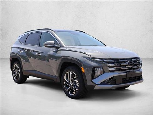 New 2026 Hyundai Tucson Limited AWD/4WD image 3