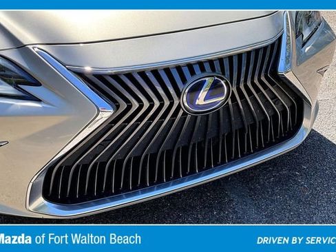 Used 2021 Lexus ES 300h w/ Premium Package FWD image 33