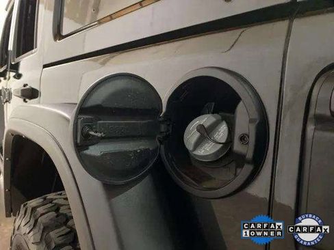 Used 2023 Jeep Wrangler Unlimited Rubicon 4xe w/ Cold Weather Group image 99