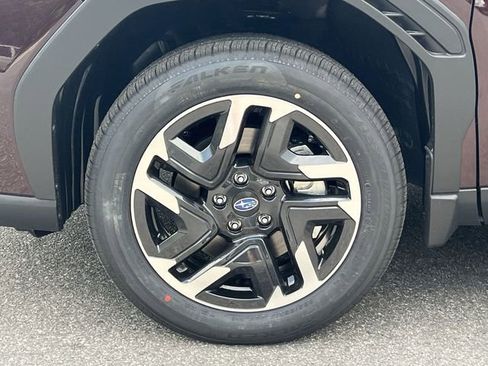 New 2026 Subaru Forester Premium AWD/4WD image 37