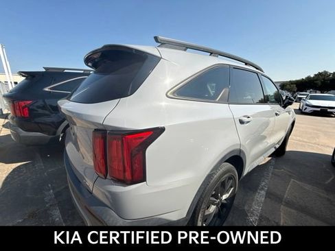 Certified 2023 Kia Sorento SX Prestige AWD/4WD image 7