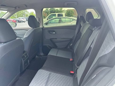 Certified 2023 Nissan Rogue SV AWD/4WD image 15