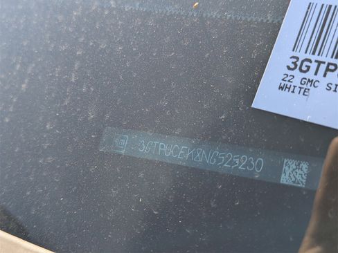 Used 2022 GMC Sierra 1500 Elevation w/ LPO, Elevation Black Package image 6