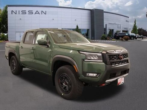 New 2026 Nissan Frontier PRO-4X w/ Tow Package AWD/4WD image 4