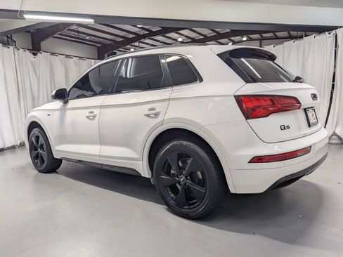 Used 2020 Audi Q5 2.0T Premium AWD/4WD image 4