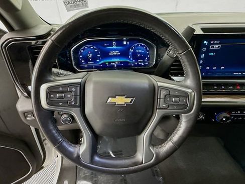 Used 2022 Chevrolet Silverado 1500 LT image 14
