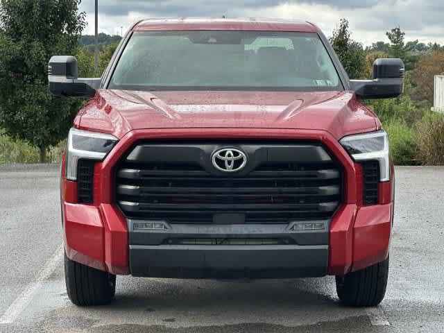 Used 2022 Toyota Tundra SR5 w/ SR5 Convenience Package AWD/4WD image 18