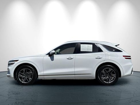 Used 2023 Genesis GV70 2.5T w/ Select Package AWD/4WD image 7
