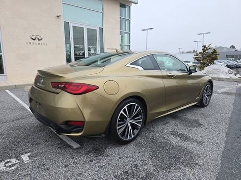 Used 2018 INFINITI Q60 3.0t Luxe w/ Sensory Package 3.0T Luxe image 7