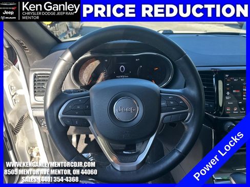 Used 2021 Jeep Grand Cherokee Limited AWD/4WD image 15