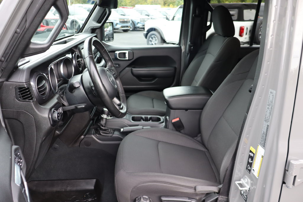 Used 2022 Jeep Gladiator Sport AWD/4WD image 22