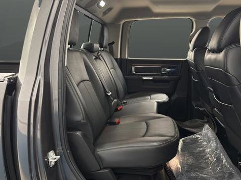 Used 2019 RAM 1500 Laramie w/ Convenience Group AWD/4WD image 24