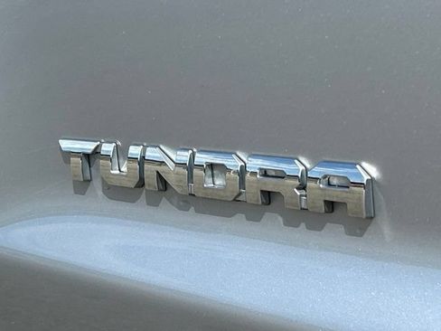 Used 2017 Toyota Tundra SR5 w/ TRD Off Road Package AWD/4WD image 13