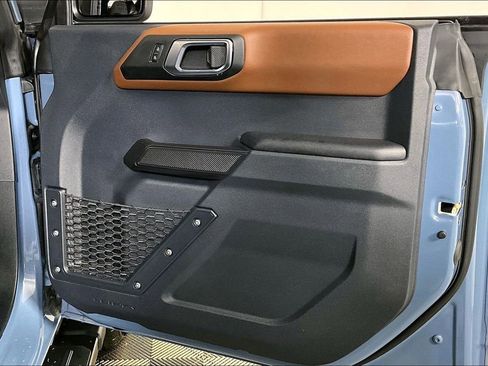 Used 2024 Ford Bronco Outer Banks image 23