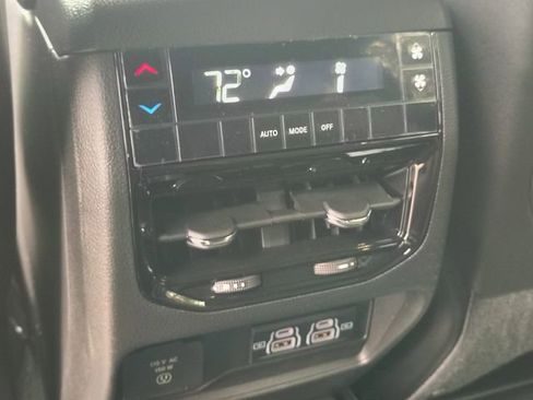 New 2025 Jeep Grand Cherokee L Laredo AWD/4WD image 29